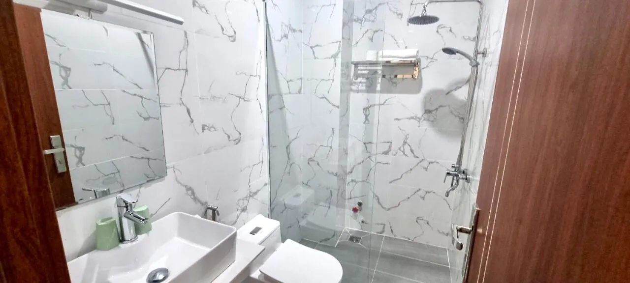The Sun Hotel فونج تاو